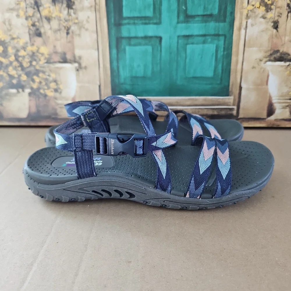 Skechers Reggae Irie Woman's Size 9 Blue Backstrap Sport Sandals